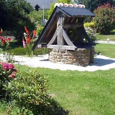 Domaine De La Basse Orme Bed & Breakfast Les Iffs