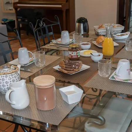 Bed & Breakfast Domaine De La Basse Orme